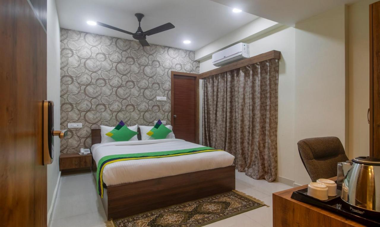 Treebo Navya The Park Hotel Hyderabad Luaran gambar